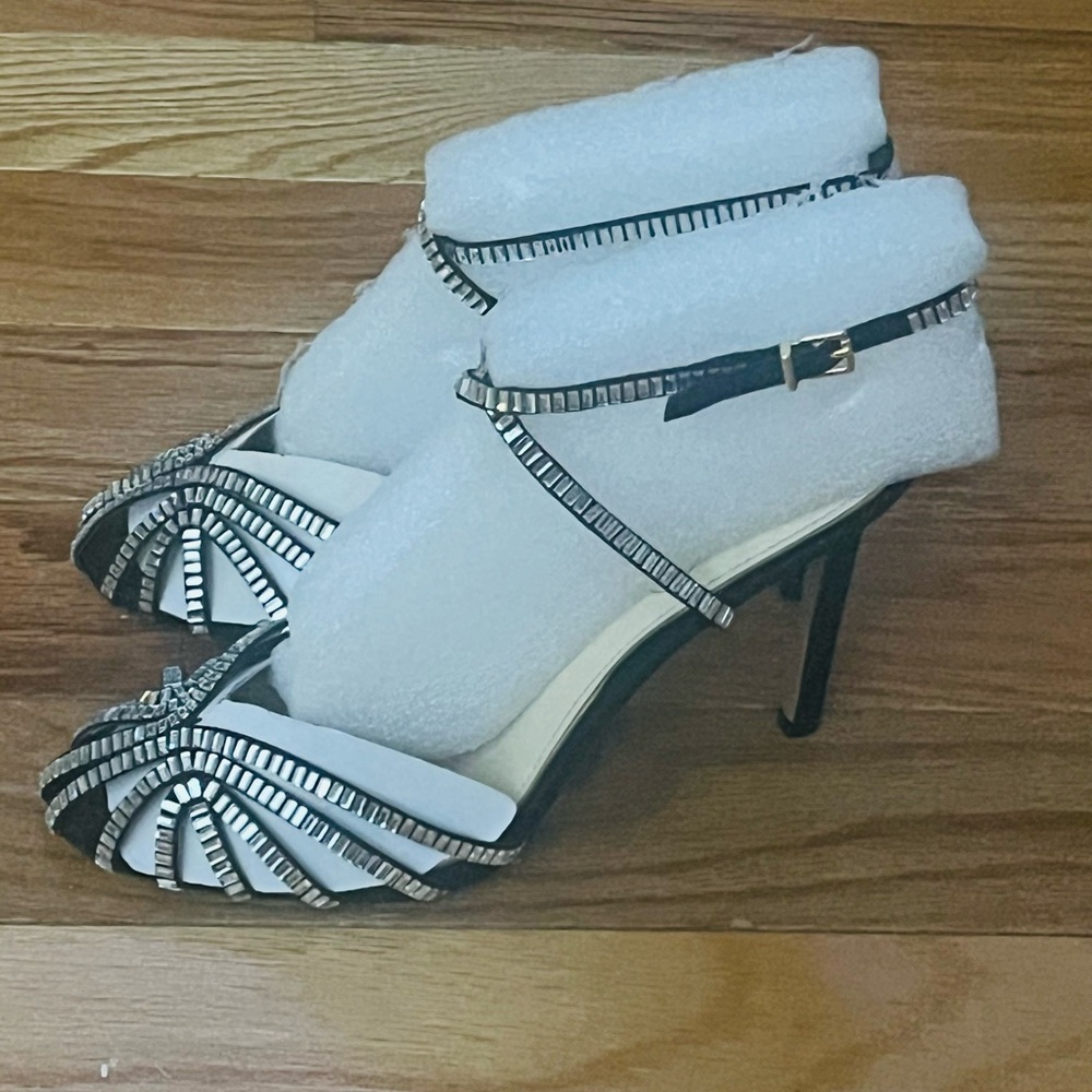 Jessica Simpson Black and Silver Strappy Heels